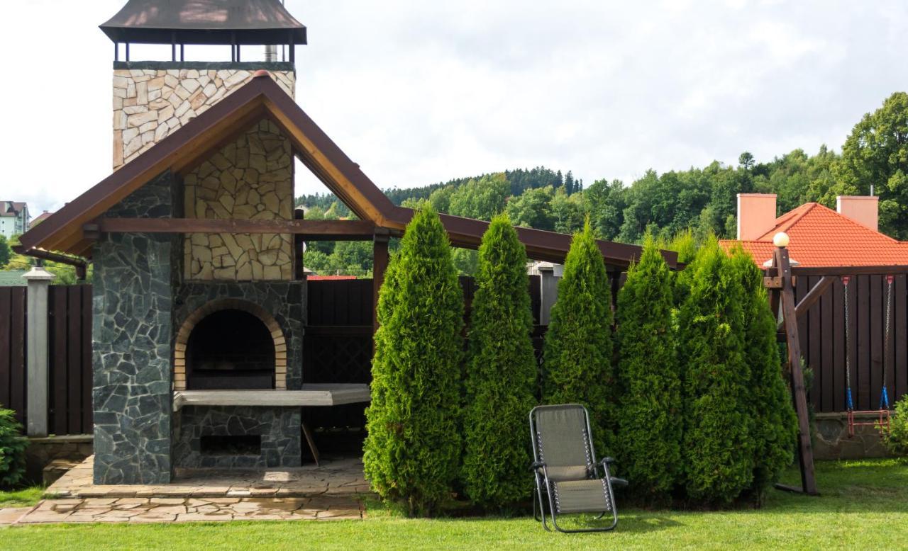 Villa Grand Skhidnytsia Kültér fotó