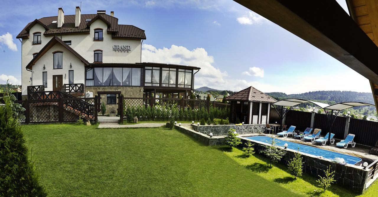 Villa Grand Skhidnytsia Kültér fotó